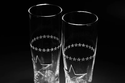 ZGS Glass redefinește standardele din industrie cu foraj avansat cu laser pen...